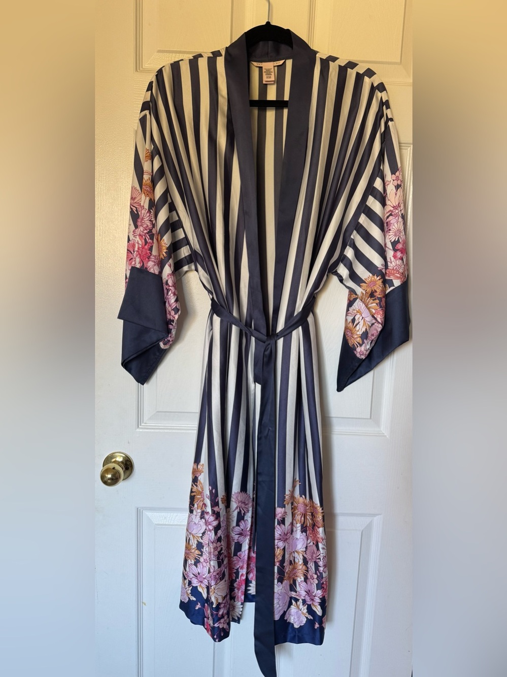 Victoria's Secret Navy & Cream Striped Floral Kimono Robe